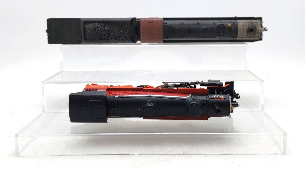 HO Scale Assorted Steam Locomotives & Tender [2] VG