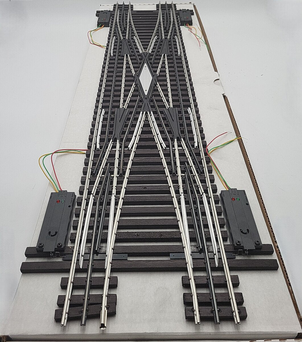 Ross 175M O Gauge Double Crossover with Dz1000 Switch Turnout EX/Box