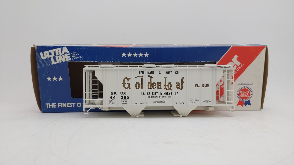 Weaver 3031 Gold Loaf Flour Covered Hopper #44325 LN/Box