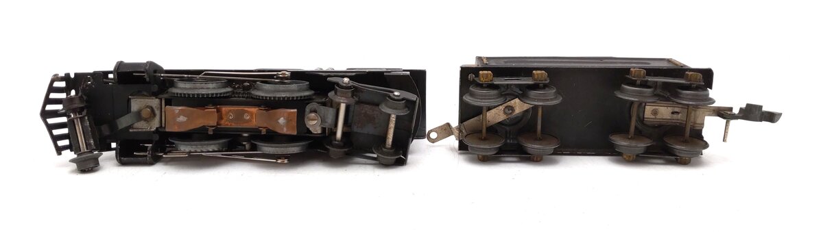 American Flyer Vintage O Prewar 2-4-4 Steam Locomotive with Tender VG