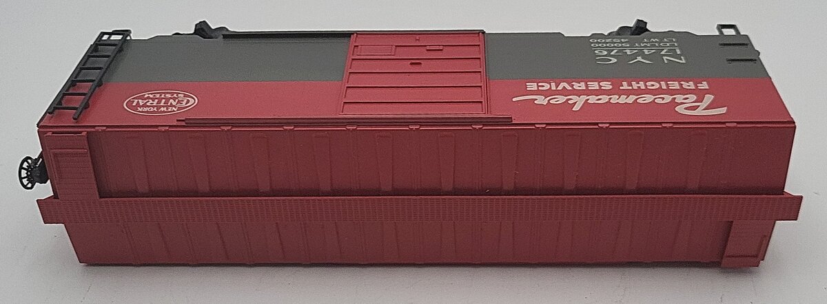 AMT O Scale Pacemaker New York Central Boxcar #174476 VG