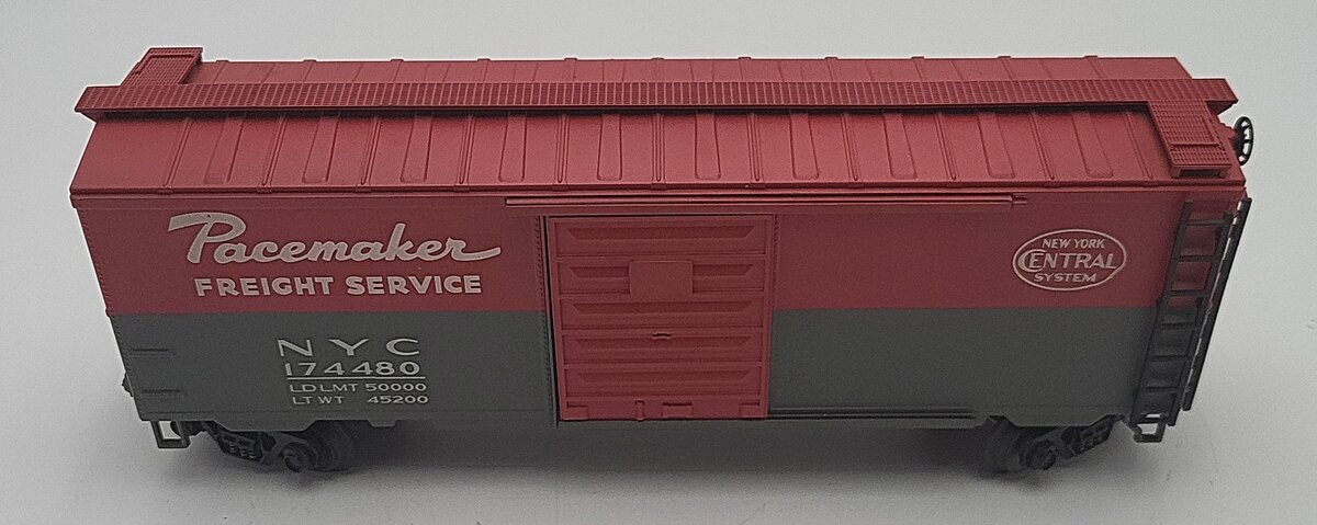 AMT O Scale Pacemaker New York Central Boxcar #174480 VG