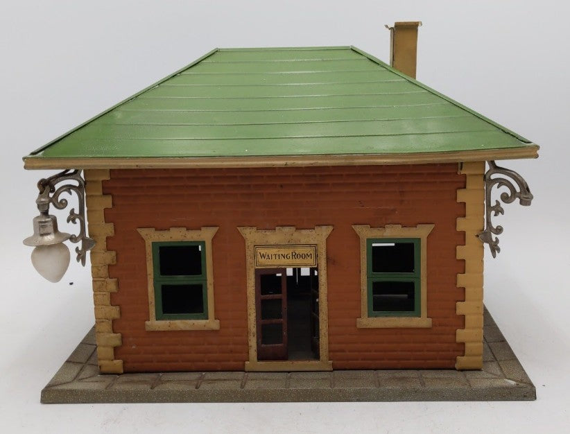 Lionel 124 Vintage Standard Gauge Lionel City Tinplate Station w/ Lights VG