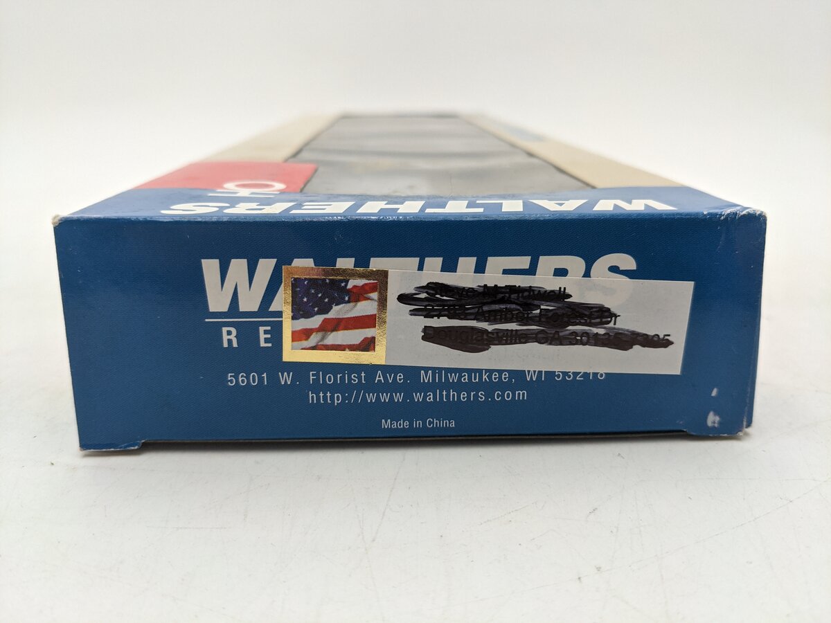 Walthers 932-9260 HO Milwaukee Skytop Lounge-Undecorated LN/Box