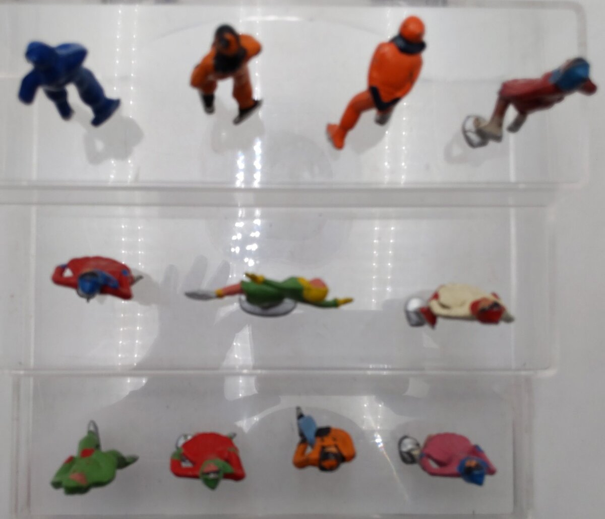 Vintage Lead Ice Skating Figures [11] VG