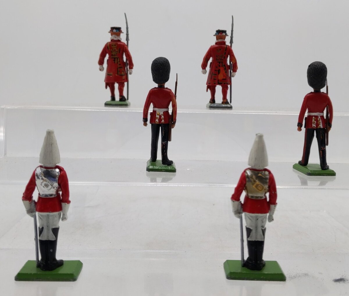 Vintage Lead Britains LTD Queen Elizabeth II Grenadier [6] VG