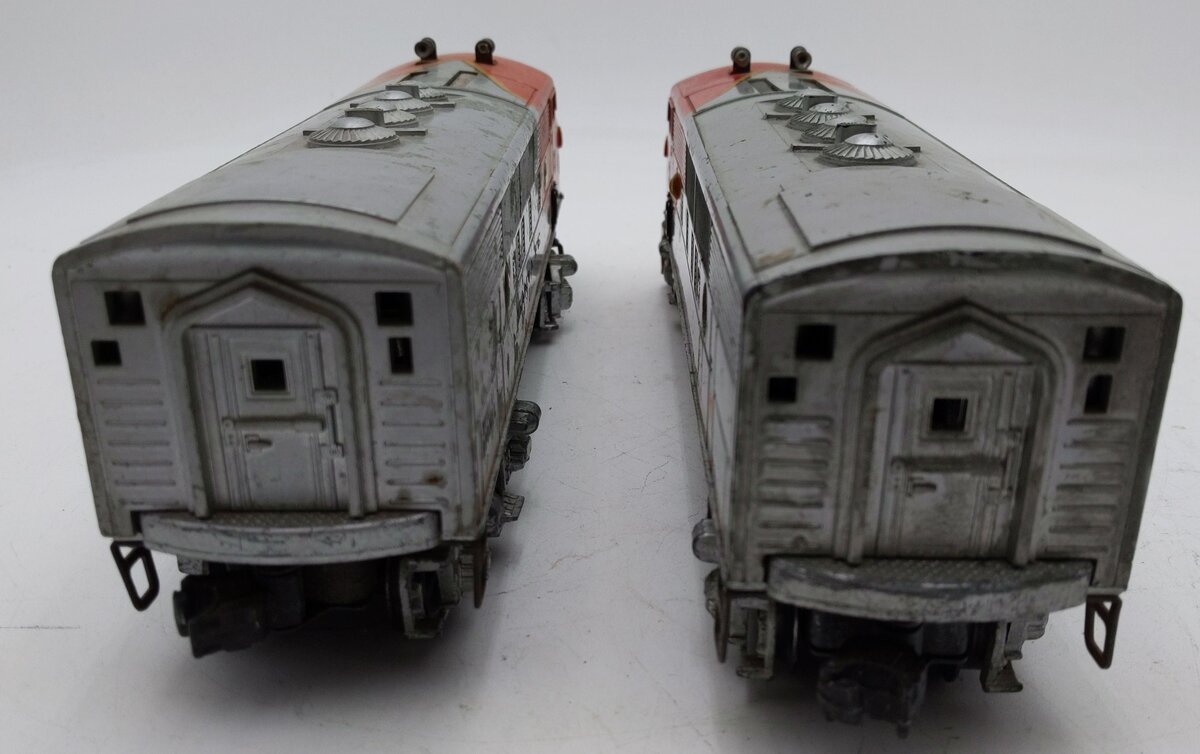 Lionel 2333 Vintage O Santa Fe F3 AA Diesel Set VG