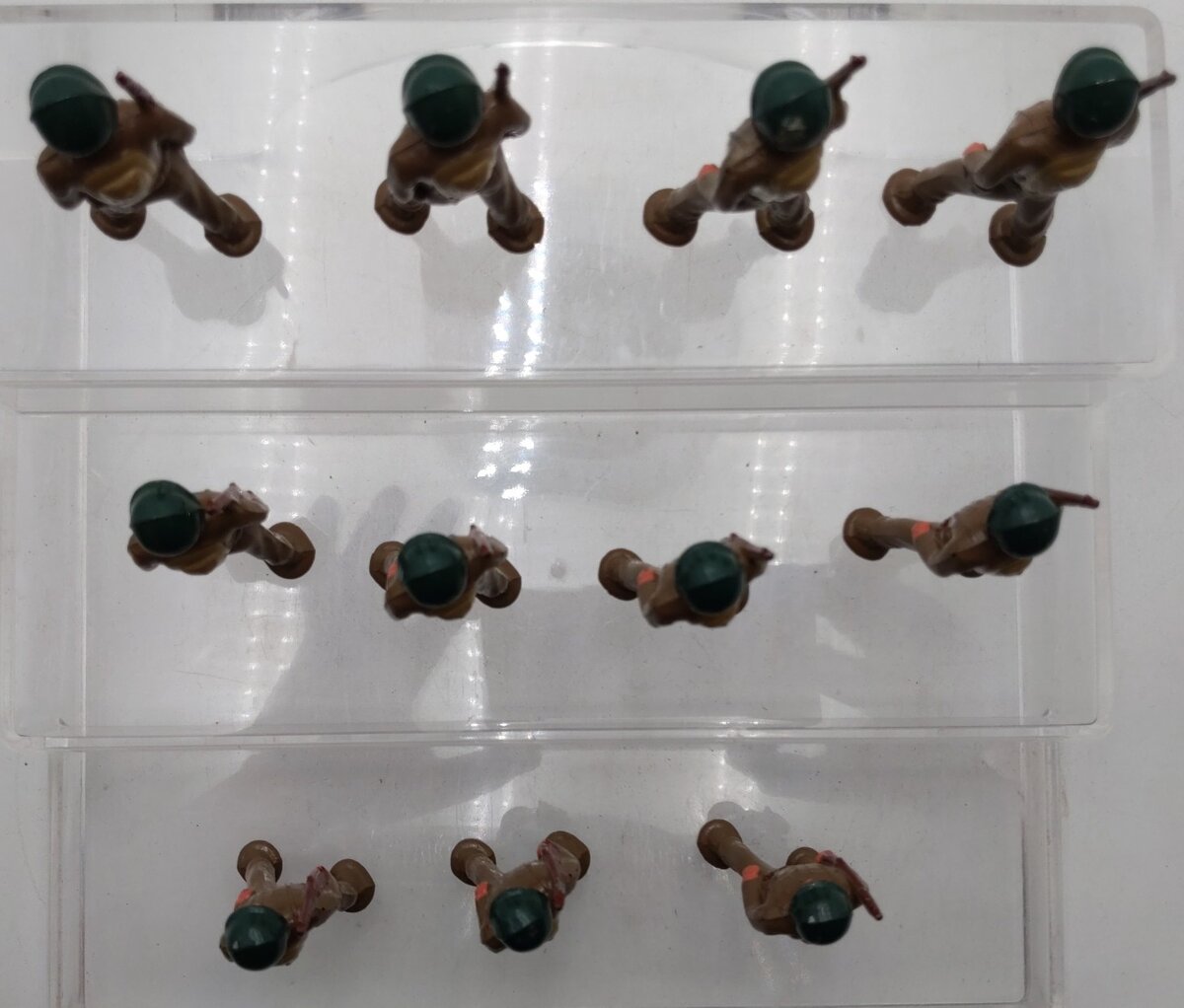 Vintage Lead WW2 Era Army Men [11] VG