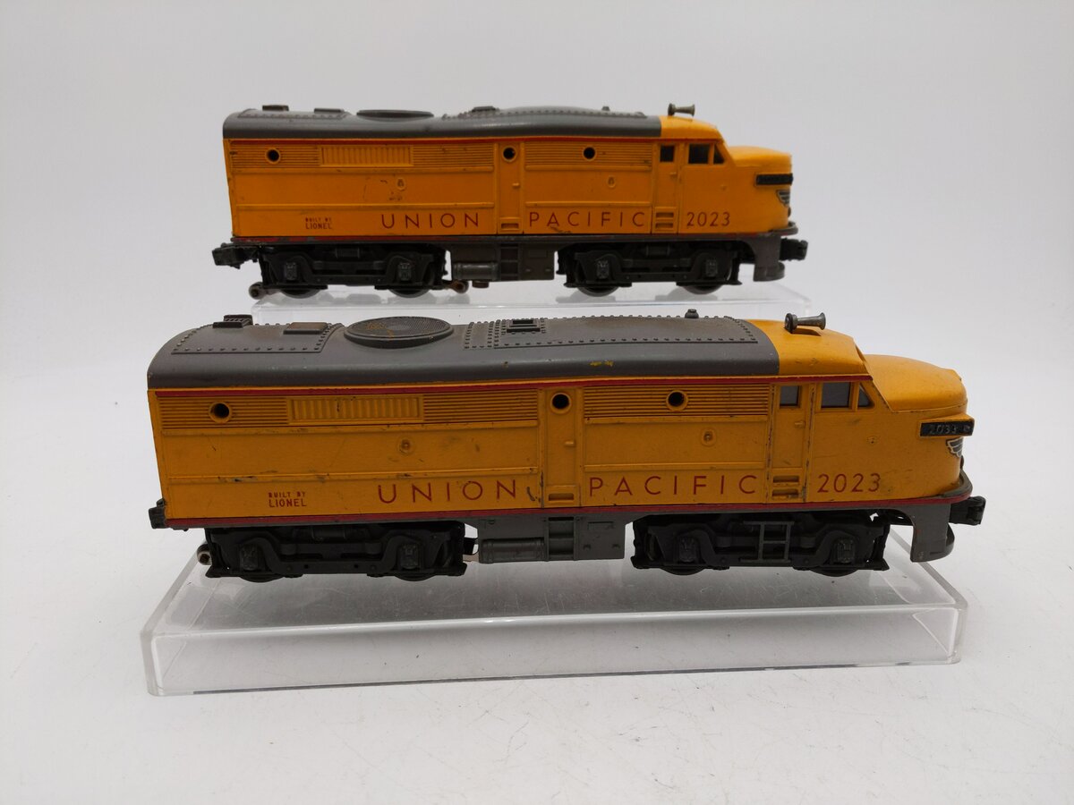 Lionel 2023 Vintage O Union Pacific Alco AA Diesel Locomotive Set EX