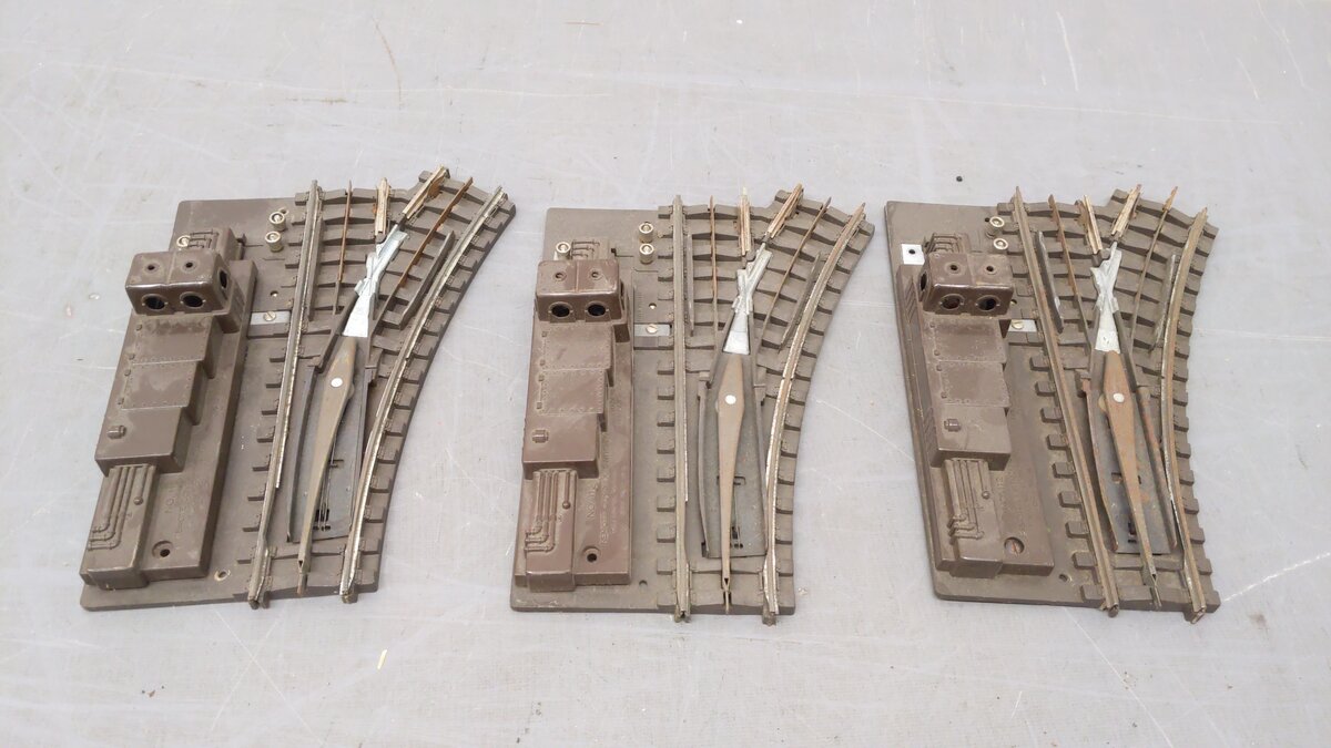 Lionel 112 Left-Hand Vintage Super O RC Switches [3] VG