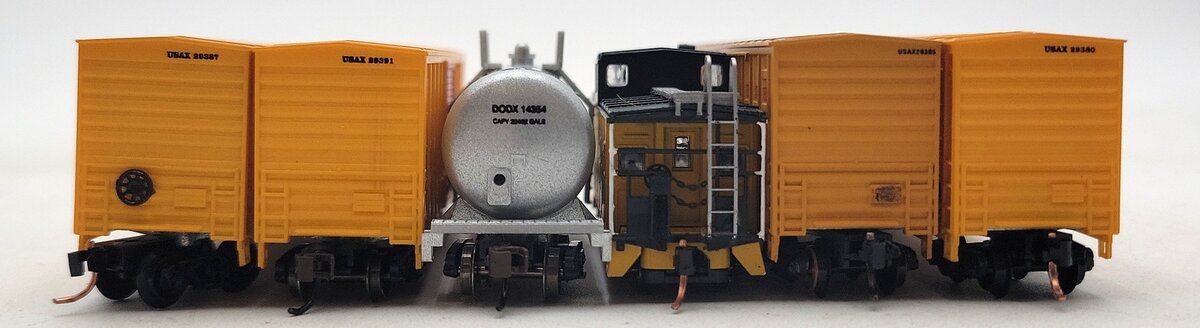 Atlas & Roundhouse N Scale Assorted Freight Cars [6] EX/Box