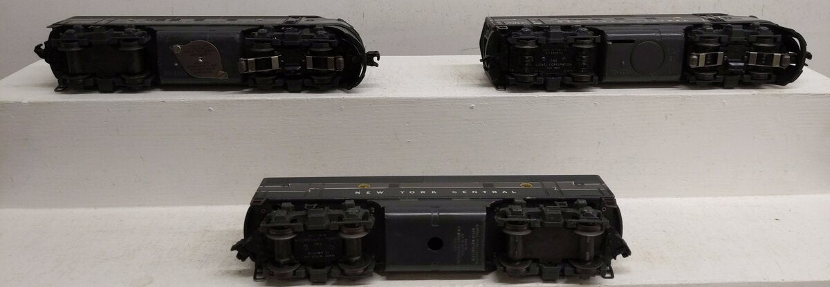 Lionel 2209W Vintage O NYC 2354 AA Triple Diesel Locomotives EX