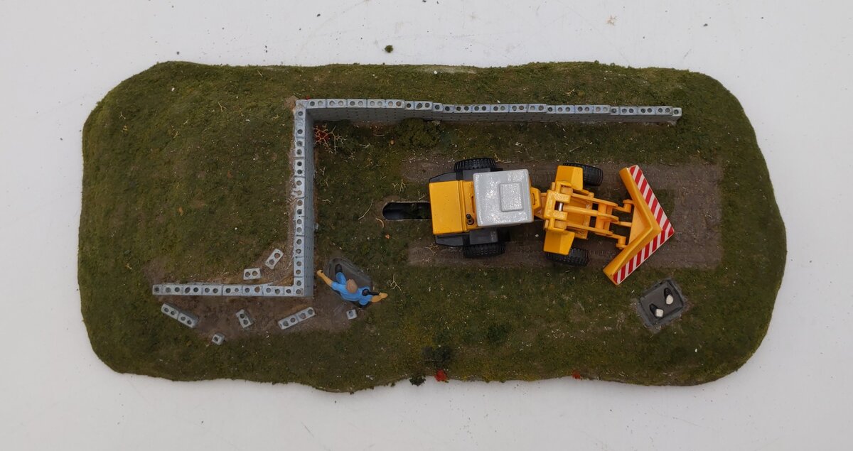 K-Line K42413 Operating Earthmover Construction Animated Scene VG/Box