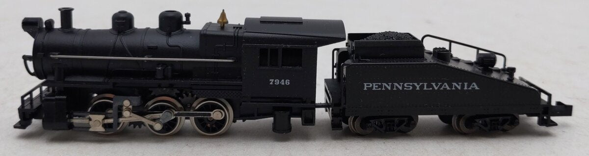 Minitrix 7946 N Scale Pennsylvania 0-6-0 Steam Locomotive & Tender EX