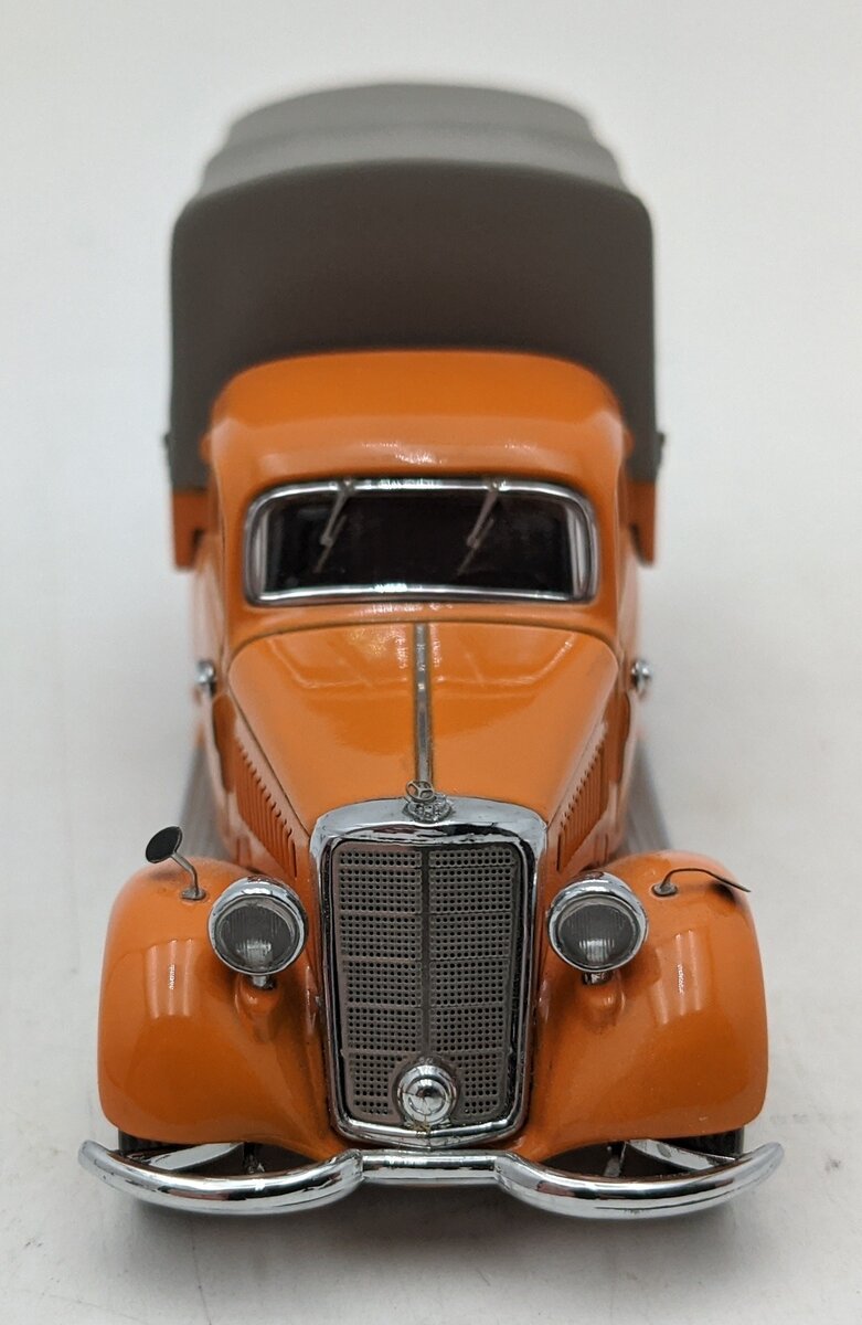 Schuco 1:43 Dunlop Mercedes-Benz 170V Truck LN