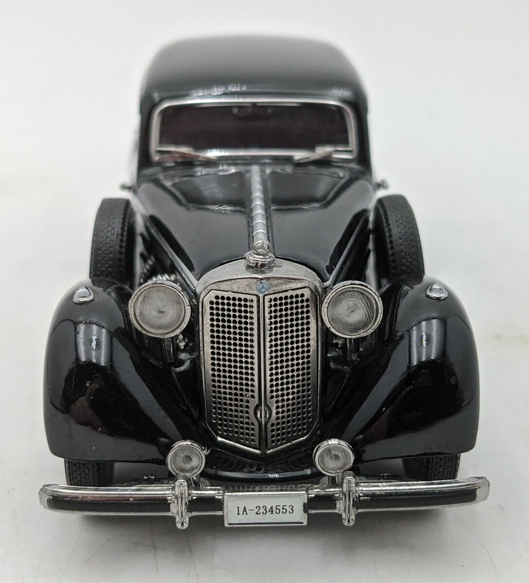 Signature Models 1:43 Mercedes-Benz 770 Pullman-Limousine 1938 EX