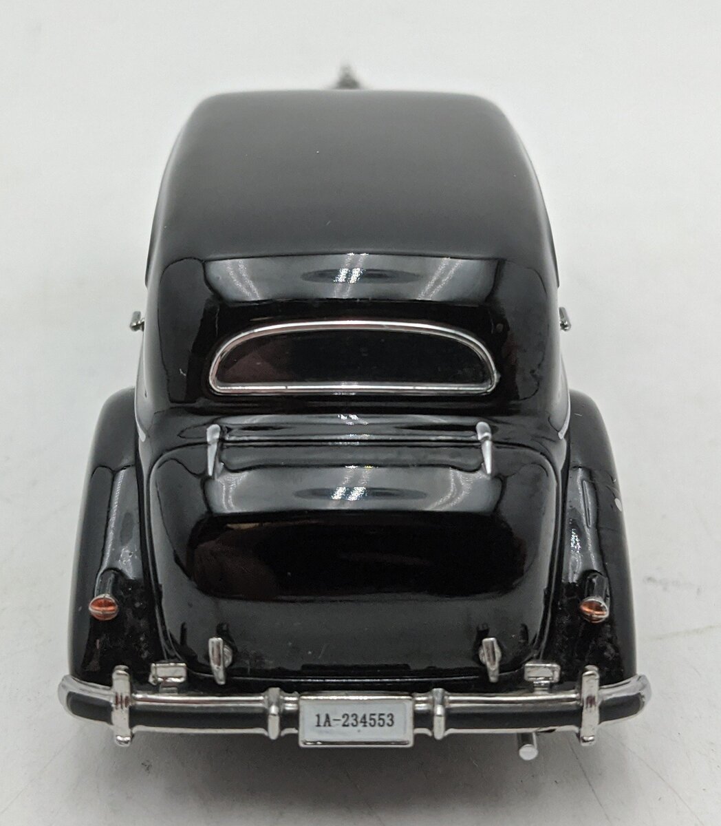 Signature Models 1:43 Mercedes-Benz 770 Pullman-Limousine 1938 EX