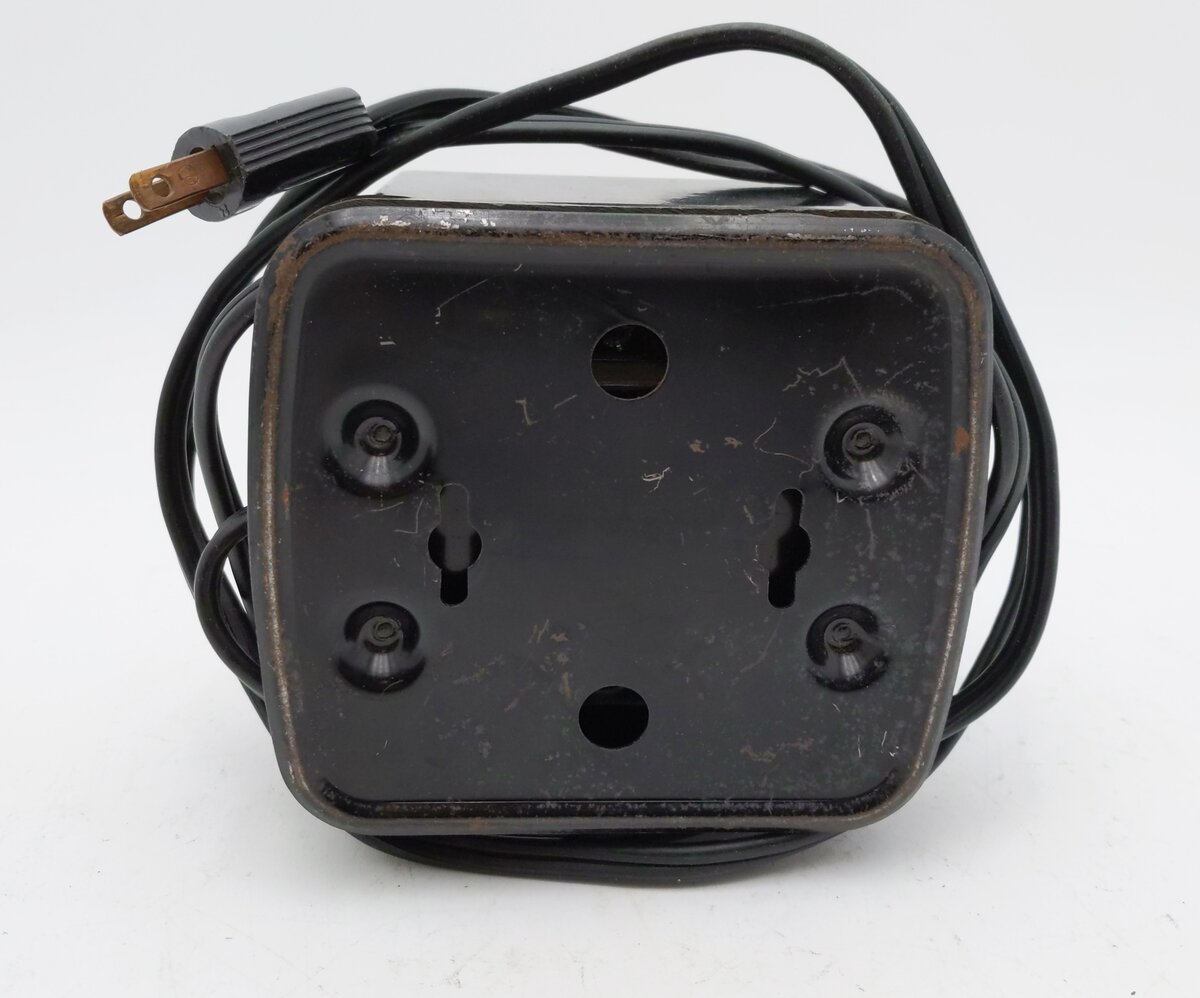 Lionel 1032 Vintage O 75 Watt Transformer VG