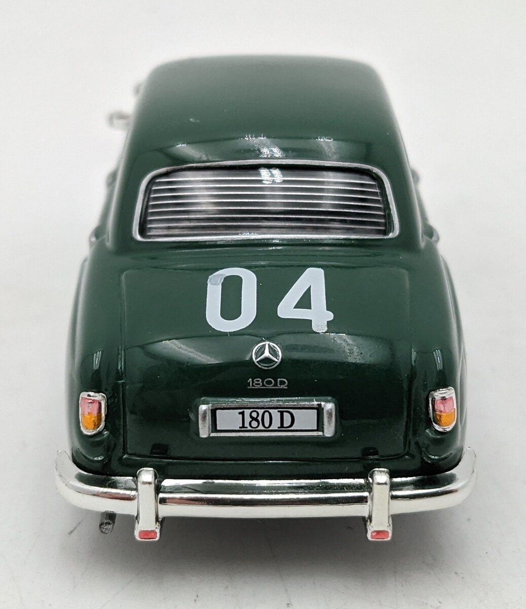 Minichamps 1:43 Mercedes-Benz 180 Stock Car #04 EX
