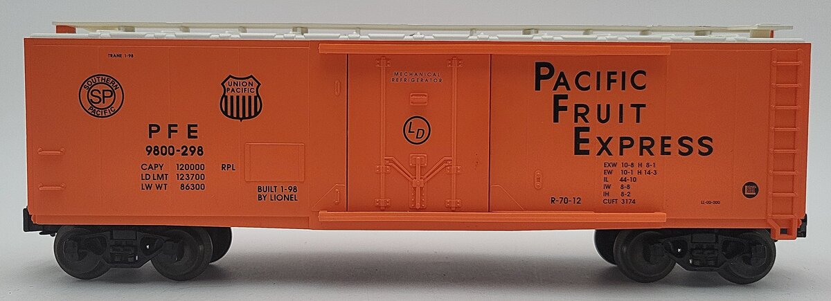 Lionel 6-17315 O Gauge Pacific Fruit Express Refrigerator Car #9800-298 EX