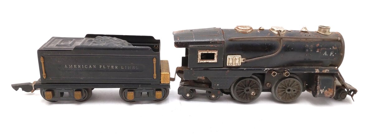 American Flyer 401 Vintage O 2-4-4 Steam Locomotive & Tender