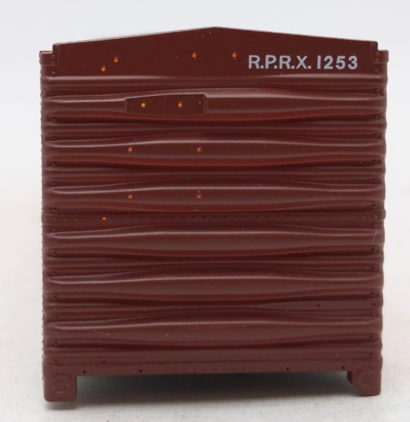 Pacific Rail 2331.6 S RPRX Rath Packing 1947 Steel Ice Reefer #1253 NIB