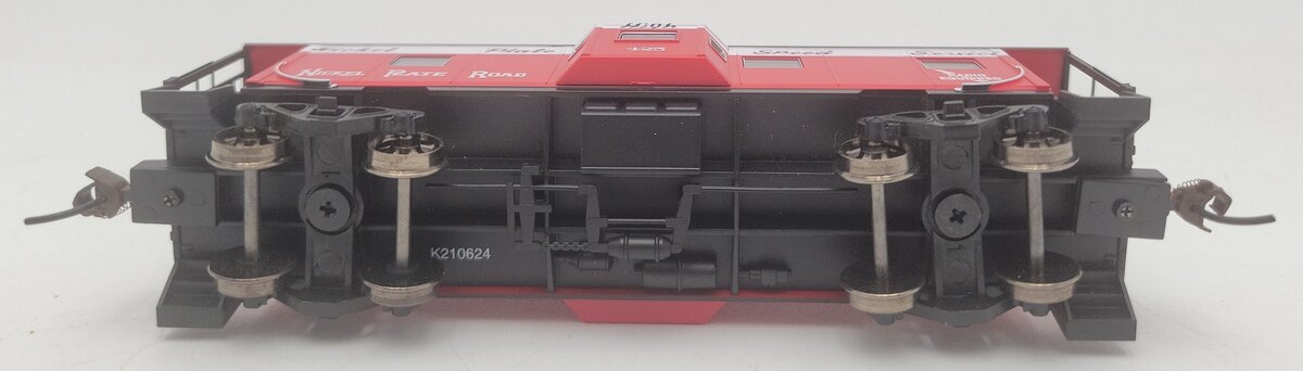 Bachmann 73202 HO Nickel Plate Road Bay Window with Roof Walk Caboose LN/Box