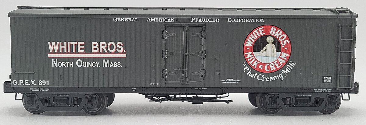 Lionel 6-17340 O Gauge White Brothers Milk Refrigerator Car #891 EX