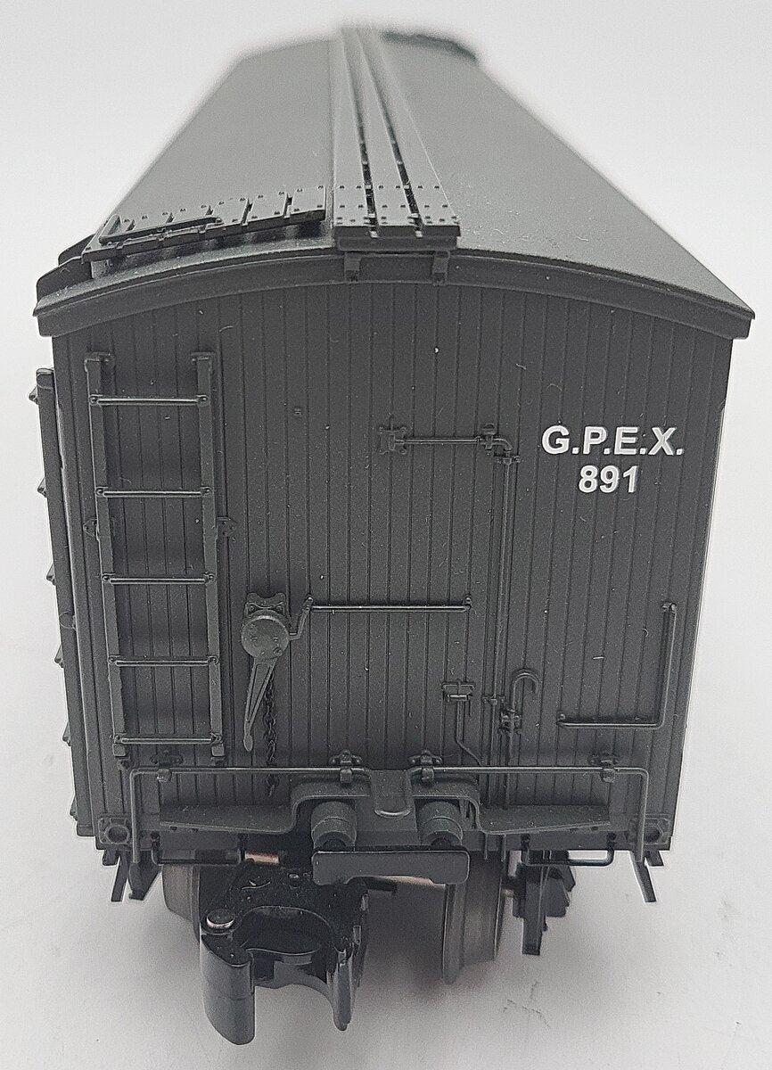 Lionel 6-17340 O Gauge White Brothers Milk Refrigerator Car #891 EX