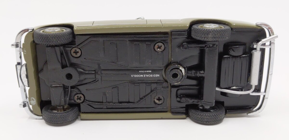 Neo Scale Models 1:43 Diecast Mercedes-Benz 180 "Bakkie" Truck VG