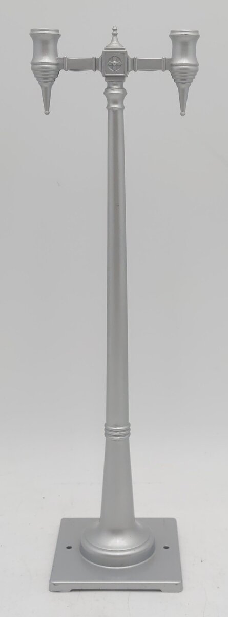MTH 10-1108 Standard Gauge Aluminum #63 Lamp Post EX