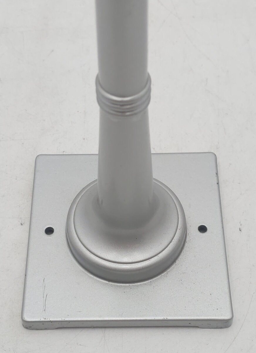 MTH 10-1108 Standard Gauge Aluminum #63 Lamp Post EX