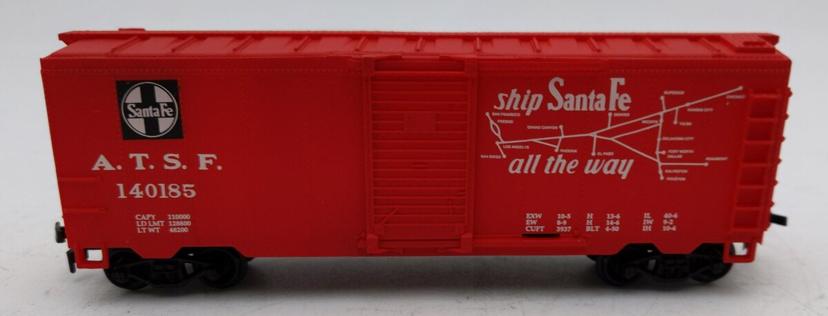 Life Like HO ATSF Box Car #140185 EX