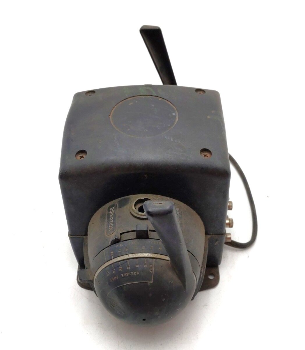Lionel ZW O Gauge Vintage Trainmaster 275 Watt Transformer with Whistle VG