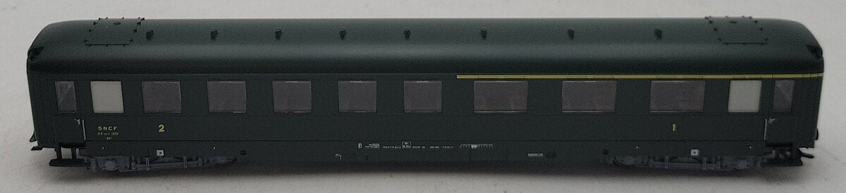 Marklin 43218 SNCF French Railways Passenger Car LN