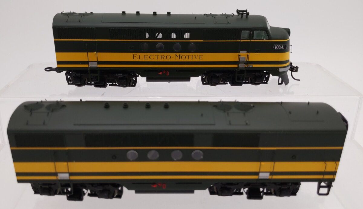 InterMountain 49298-02 HO EMD Demonstrator FTA A/B Diesel Locomotive Set EX/Box