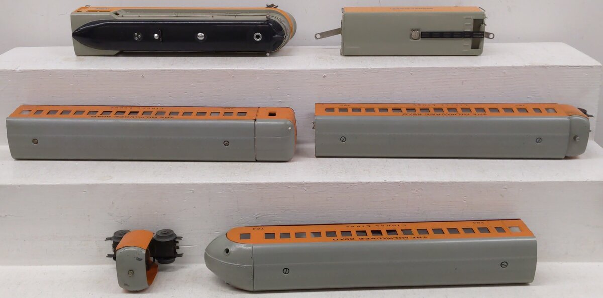 Lionel 250E Vintage O Prewar Hiawatha Passenger Set - Restored