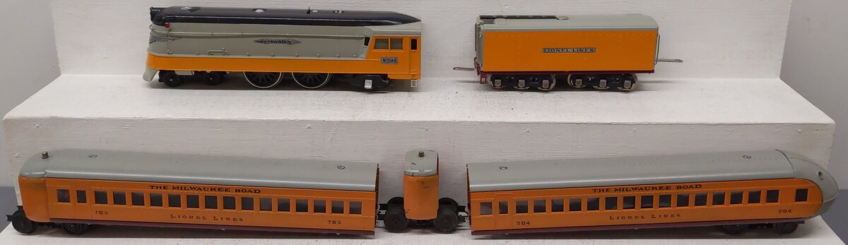 Lionel 250E Vintage O Prewar Hiawatha Passenger Set - Restored