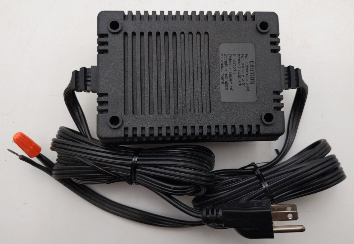 DCC Specialties MF615 HO Scale Magna Force DCC Power Supply LN/Box