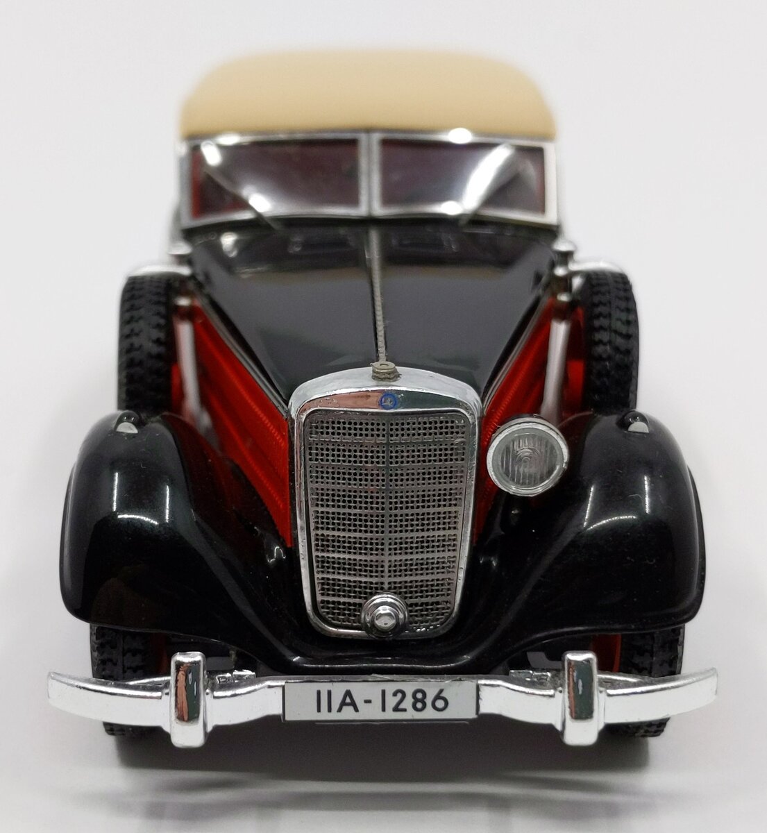 Spark 1:43 Diecast 1937 Mercedes-Benz 320 Convertible VG