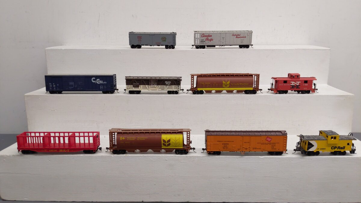Athearn and Others HO Assorted Freight Cars [10] EX