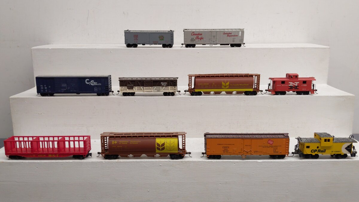 Athearn and Others HO Assorted Freight Cars [10] EX