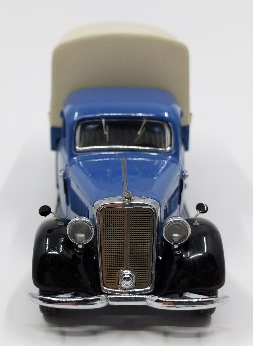 Schuco 1:43 Diecast Mercedes-Benz 170V Canvas Cover Pickup EX