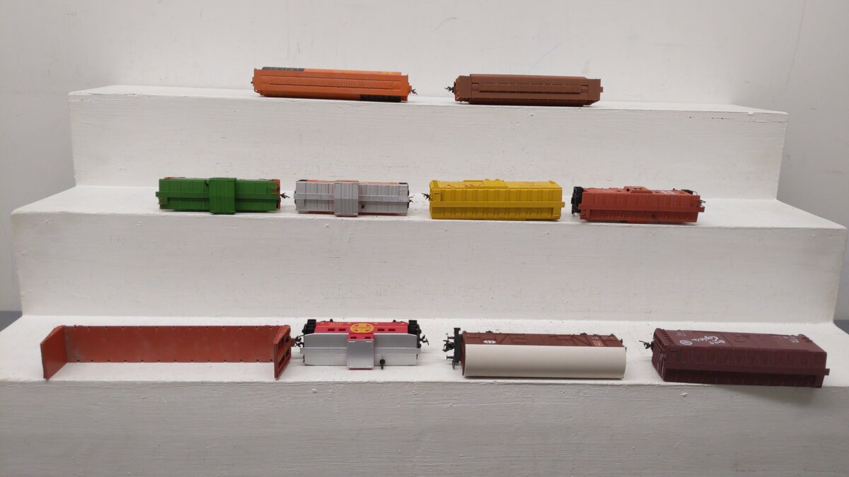 Marklin and Others HO Assorted Freight Cars [10] EX