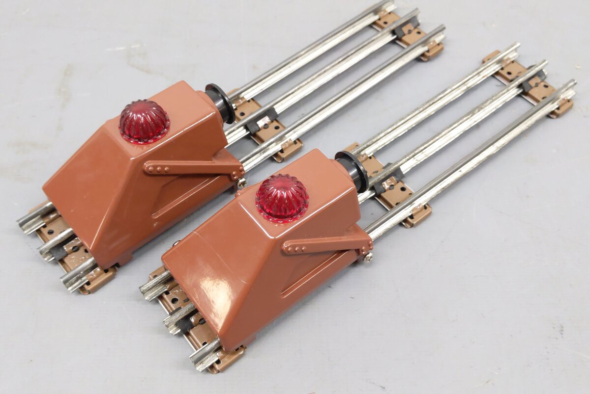Lionel Assorted O27 Gauge Straight/Curved Tubular Tracks w/ Bumpers [34] EX