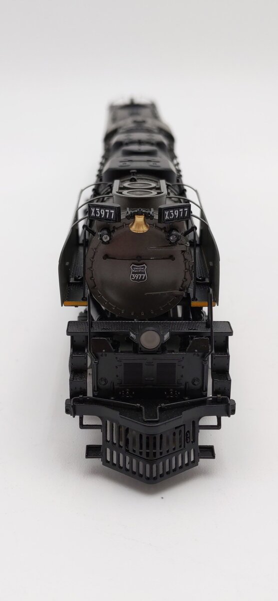 Broadway Limited 4984 HO Union Pacific Challenger 4-6-6-4 Steam Locomotive #3977 NIB