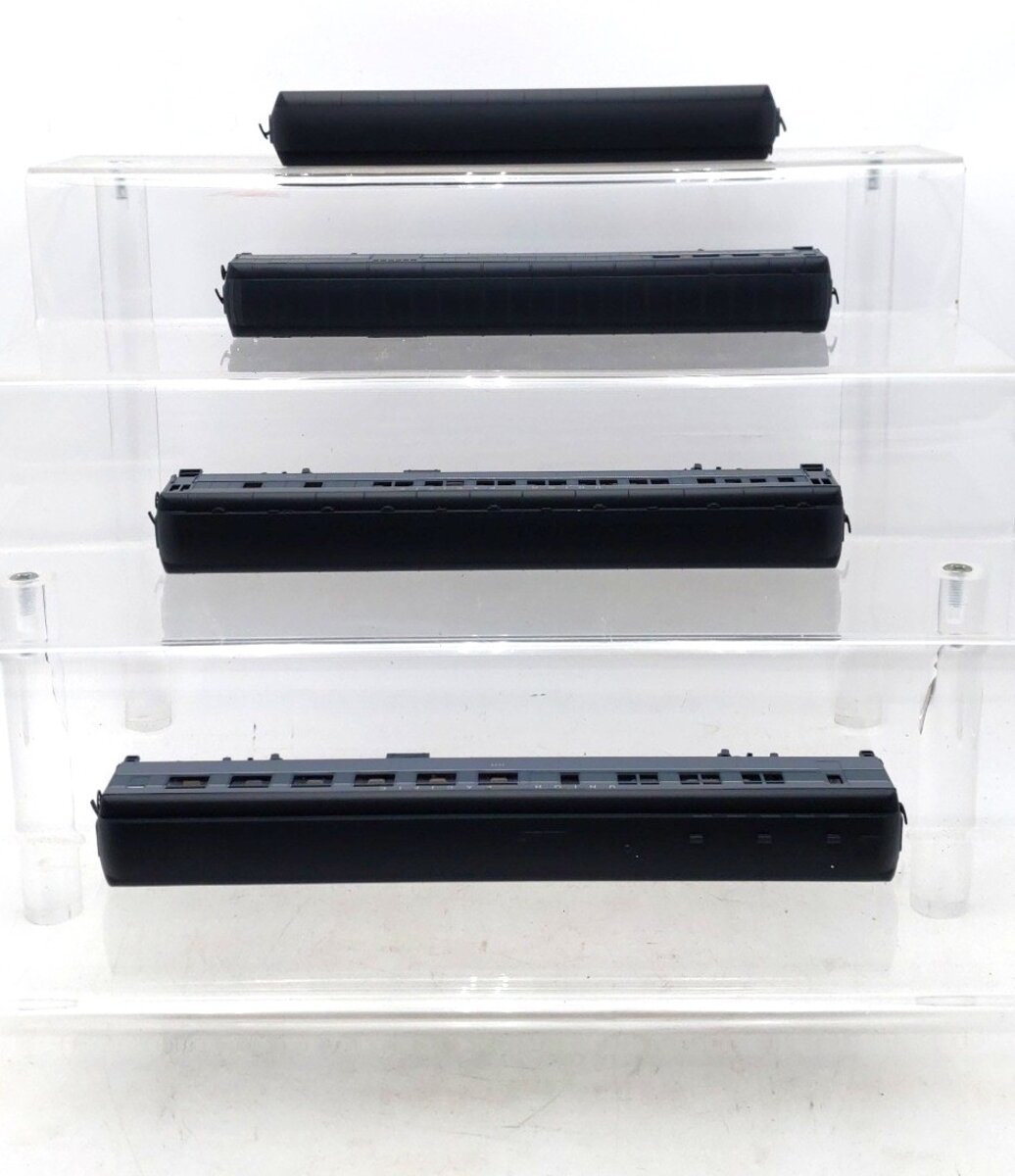 Rivarossi 6922 HO Scale 1920's Union Pacific Gray 4-Car Passenger Set (Set A) LN/Box