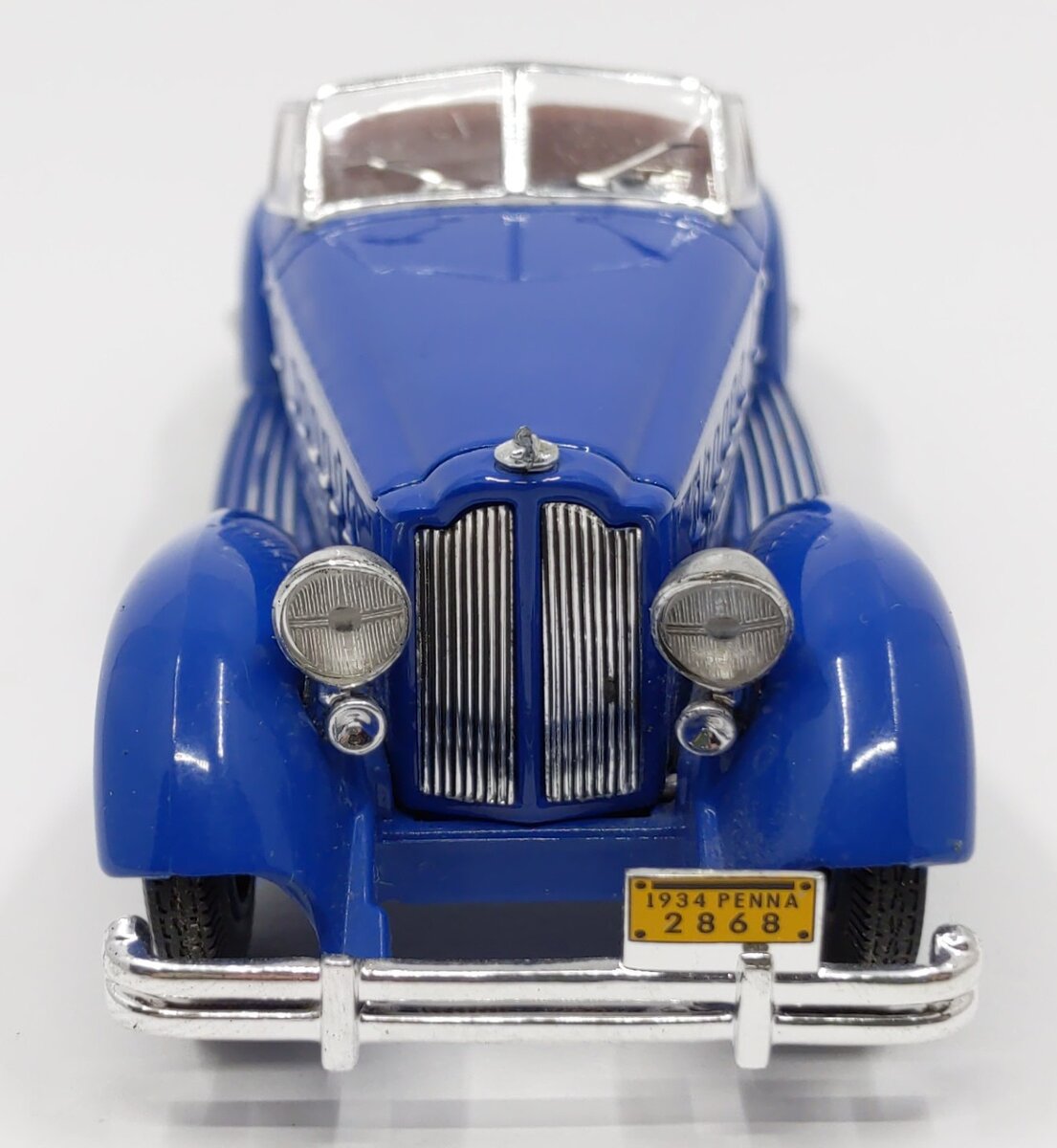IXO Models 1:43 Diecast 1934 Packard V12 LeBARON Speedster VG