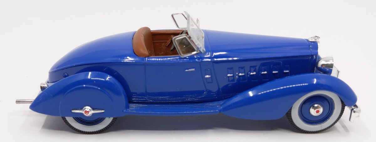 IXO Models 1:43 Diecast 1934 Packard V12 LeBARON Speedster VG