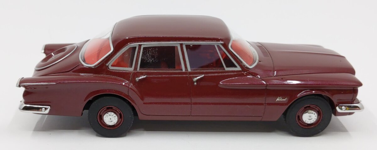 BOS Models 1:43 Diecast 1960 Plymouth Valiant Sedan VG